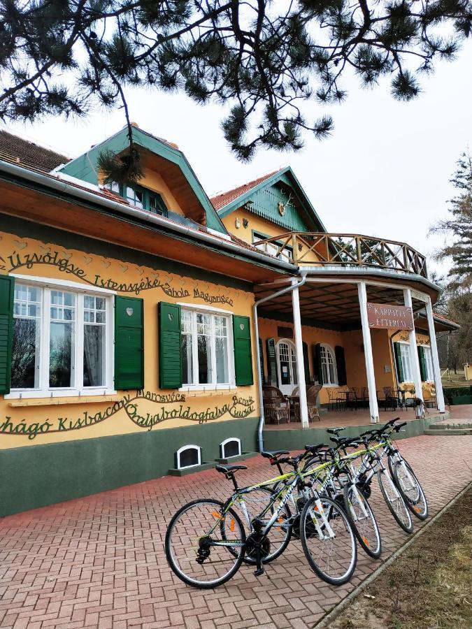 Bed and Breakfast Nagy-Magyarorszag Park Isztimer Екстер'єр фото