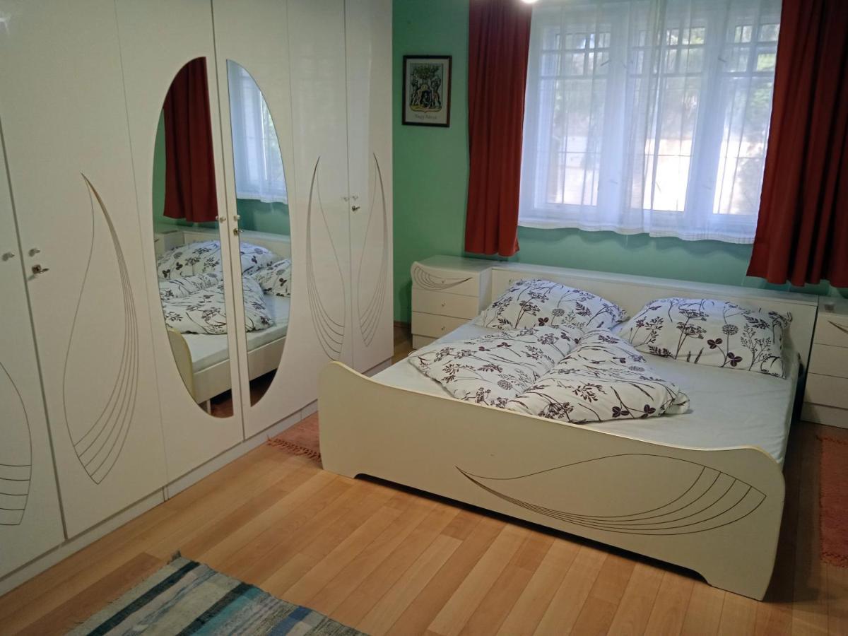 Bed and Breakfast Nagy-Magyarorszag Park Isztimer Екстер'єр фото